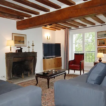 Apartment Quai De Bourbon - 9 Adults *