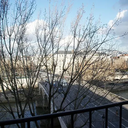 Quai De Bourbon - 9 Adults Apartment *