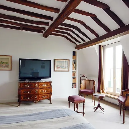 Quai De Bourbon - 9 Adults Apartment Paris