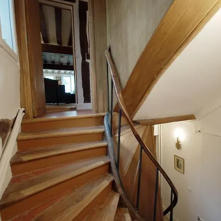 Apartment Quai De Bourbon - 9 Adults